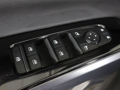 Used 2023 Nissan Pathfinder SL w/ SL Premium Package AWD/4WD image 46