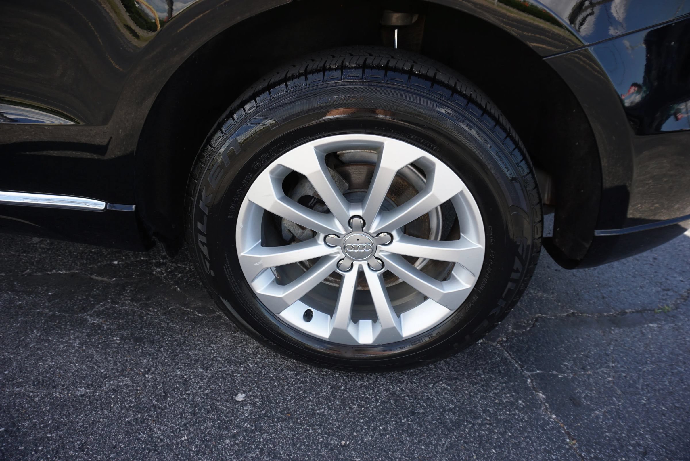 Used 2013 Audi Q5 2.0T Premium w/ Convenience Pkg AWD/4WD image 28