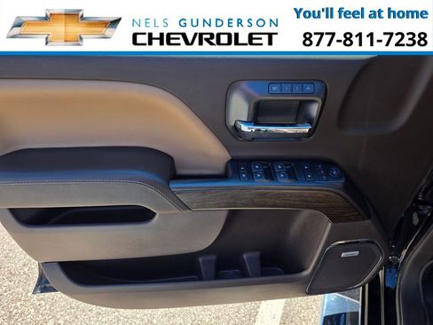 Used 2018 GMC Sierra 1500 Denali w/ Denali Ultimate Package AWD/4WD image 17