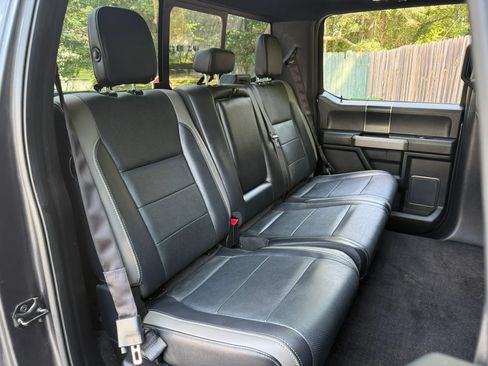 Used 2017 Ford F150 Raptor w/ Equipment Group 802A Luxury AWD/4WD image 29