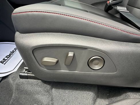 New 2026 Chevrolet Traverse Z71 AWD/4WD image 3