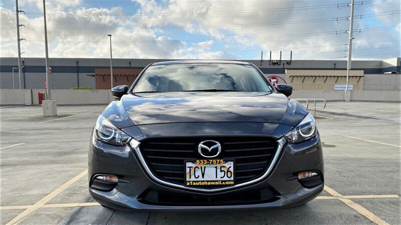 Used 2017 MAZDA MAZDA3 Sport FWD image 2