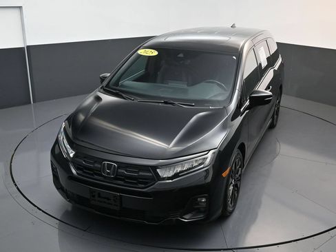 Used 2025 Honda Odyssey Sport-L image 23