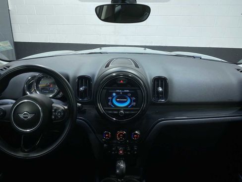 Used 2018 MINI Cooper Countryman ALL4 image 10