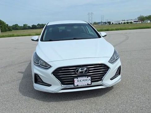 Used 2018 Hyundai Sonata SEL FWD image 2