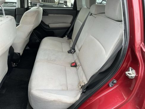 Used 2018 Subaru Forester 2.5i Premium w/ All-Weather Package AWD/4WD image 25