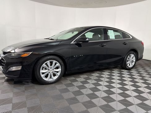 Used 2024 Chevrolet Malibu LT FWD image 25