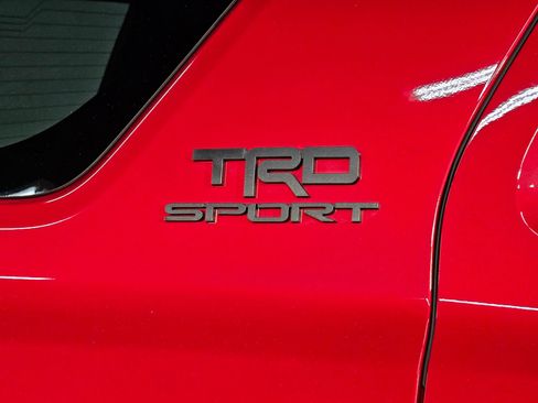 Certified 2025 Toyota 4Runner TRD Sport AWD/4WD image 37
