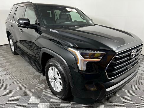 Certified 2025 Toyota Sequoia SR5 image 3