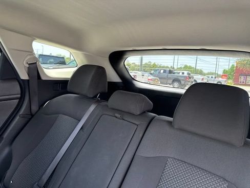 Used 2026 Kia Sportage LX FWD image 22