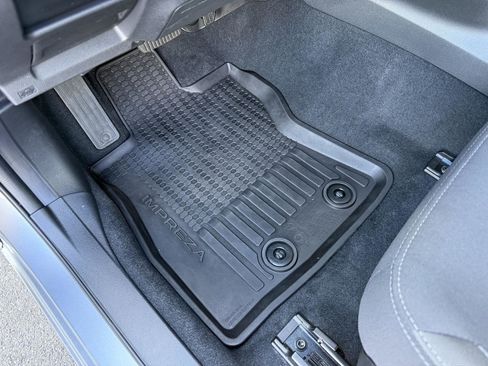 Certified 2025 Subaru Impreza 2.0i image 15