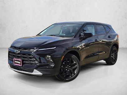 New 2026 Chevrolet Blazer LT w/ LPO, Black Grille Bar Package