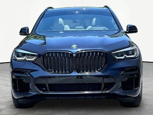 Used 2023 BMW X5 sDrive40i w/ M Sport Package RWD image 4
