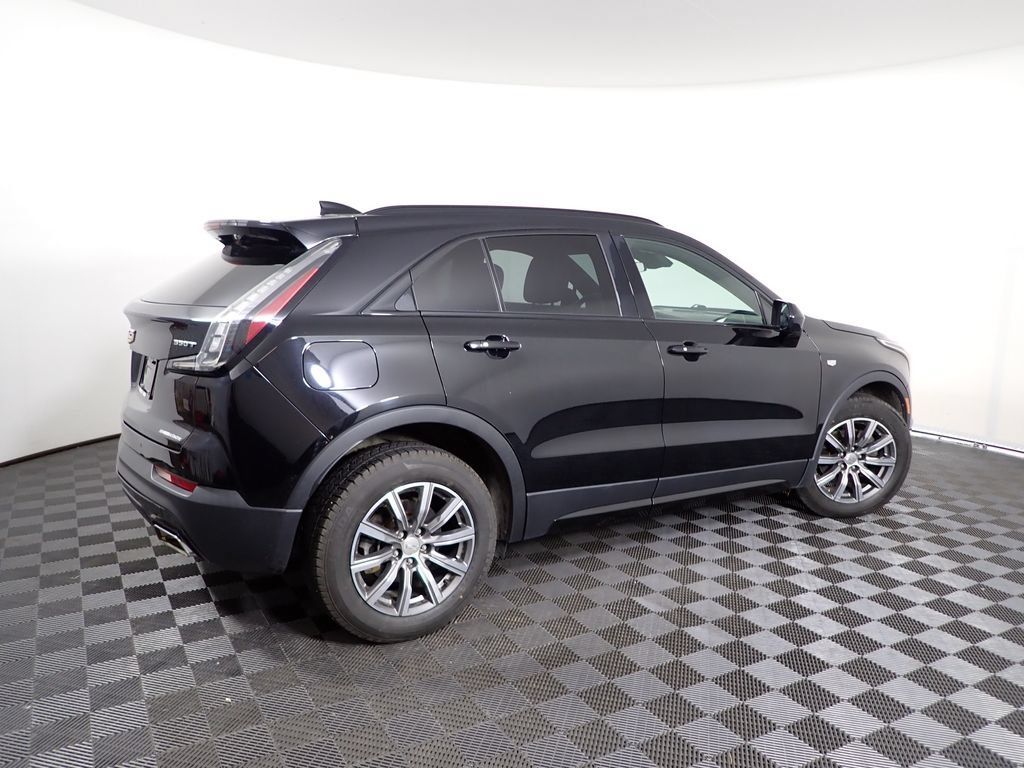 Used 2020 Cadillac XT4 Sport w/ Driver Awareness Package AWD/4WD image 18