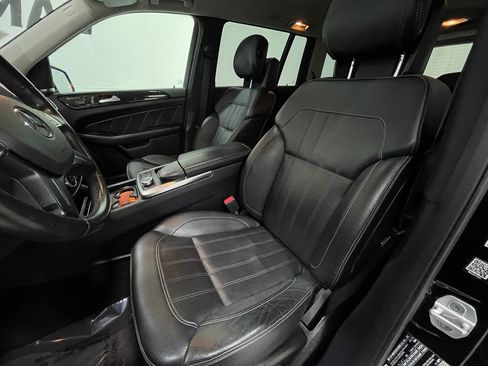 Used 2016 Mercedes-Benz GL 450 4MATIC w/ Premium I Package image 16