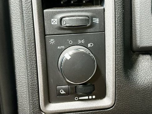 Used 2017 RAM 1500 Tradesman w/ Power & Remote Entry Group RWD image 19