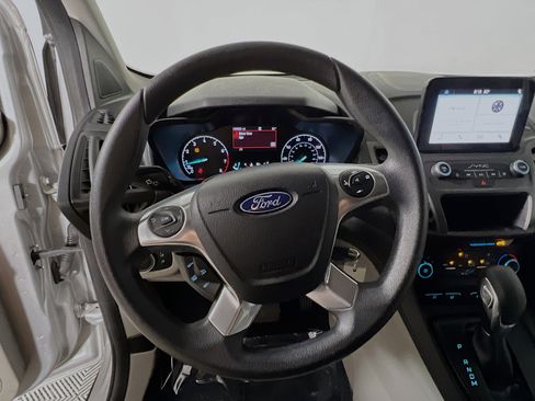 Used 2019 Ford Transit Connect XLT FWD image 18