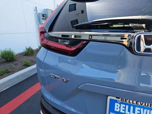 Used 2022 Honda CR-V Touring image 15