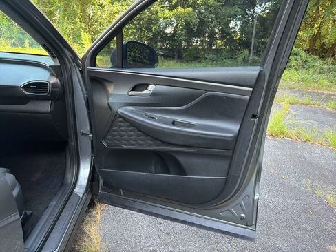 Used 2019 Hyundai Santa Fe SE FWD image 23