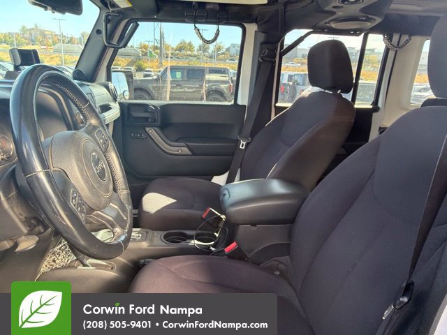 Used 2013 Jeep Wrangler Unlimited Sport AWD/4WD image 9