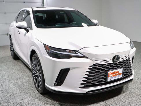 Used 2023 Lexus RX 350 Premium Plus w/ Accessory Package (Z1) image 5