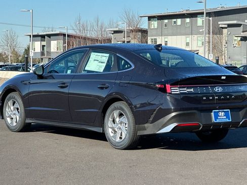 Used 2025 Hyundai Sonata SE image 5