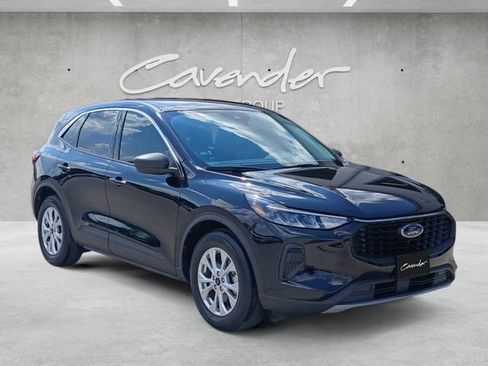 Used 2024 Ford Escape Active FWD image 2