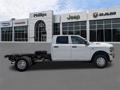 New 2025 RAM 3500 Tradesman w/ Chrome Appearance Group