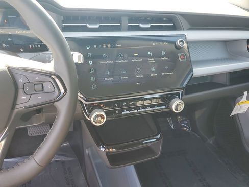 New 2027 Chevrolet Bolt LT image 23