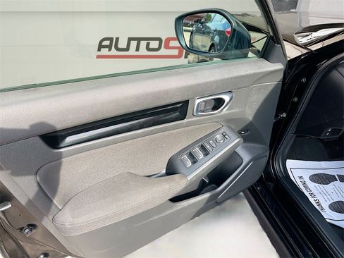 Used 2024 Honda Civic EX image 17
