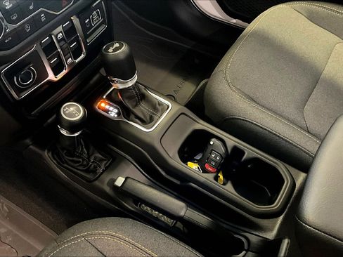 New 2026 Jeep Wrangler Unlimited Sport AWD/4WD image 21
