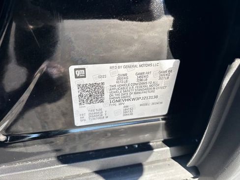 Certified 2023 Chevrolet Traverse LT image 32