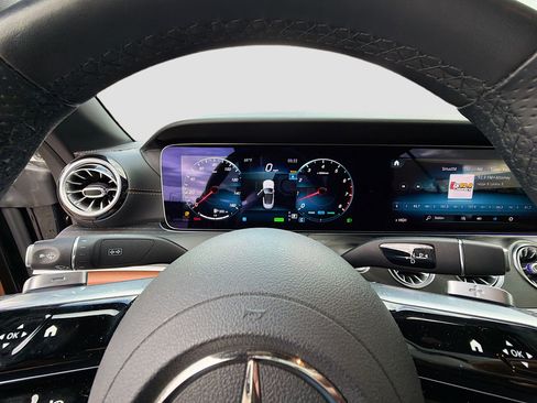 Used 2023 Mercedes-Benz E 450 E 450 image 38