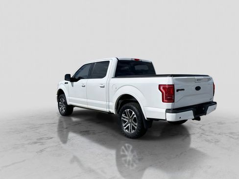 Used 2016 Ford F150 Lariat w/ Equipment Group 502A Luxury AWD/4WD image 5