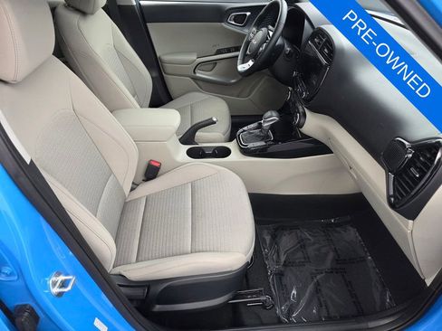 Used 2024 Kia Soul EX FWD image 28