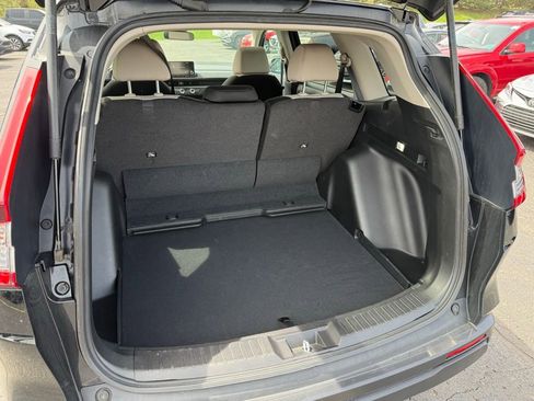 Used 2023 Honda CR-V EX image 5