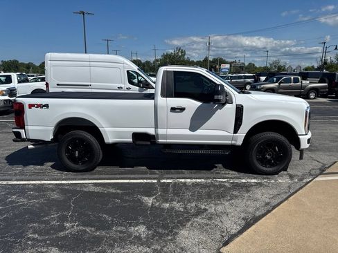 Certified 2025 Ford F250 XL w/ STX Appearance Package AWD/4WD image 8