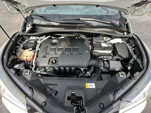 Used 2019 Toyota C-HR XLE image 30