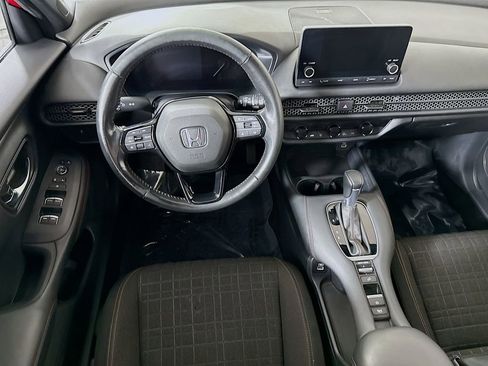 Used 2023 Honda HR-V Sport image 3