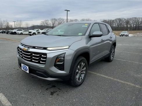 New 2026 Chevrolet Equinox LT image 4