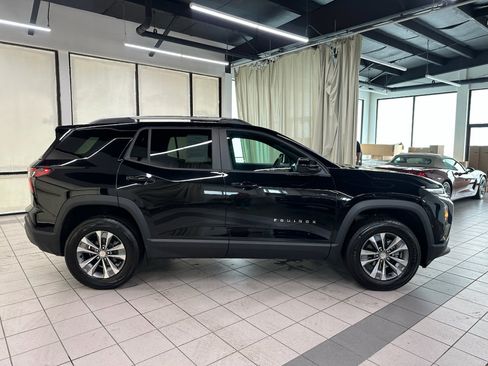 Certified 2025 Chevrolet Equinox LT w/ Convenience Package II FWD image 3