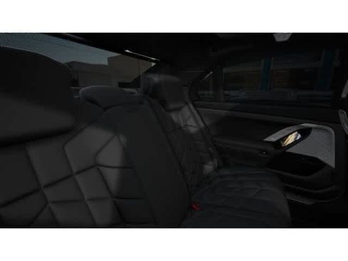 New 2025 BMW 760i xDrive image 12