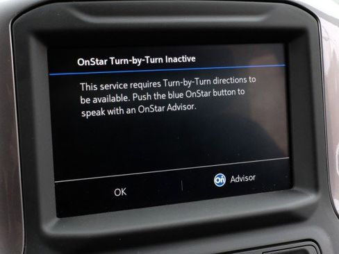 Used 2022 Chevrolet Silverado 2500 Custom w/ Custom Convenience Package image 18