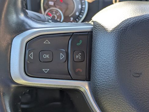 Used 2022 RAM 1500 Big Horn AWD/4WD image 19