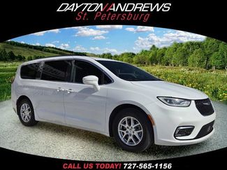 Certified 2022 Chrysler Pacifica Touring-L FWD video 1
