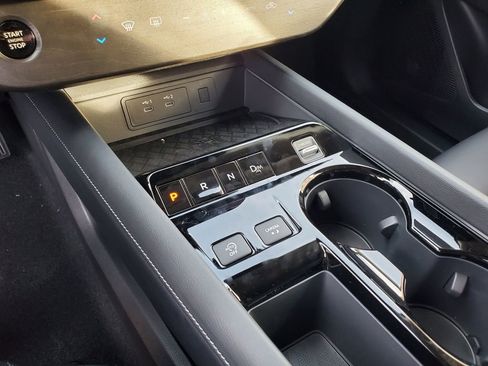 New 2026 Nissan Murano SV AWD/4WD image 10
