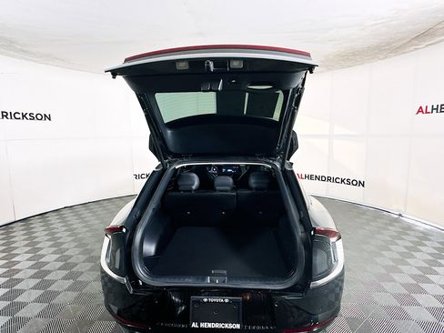 Used 2023 Kia EV6 Wind image 31