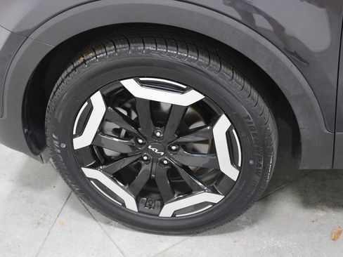 Used 2025 Kia Telluride S FWD image 52