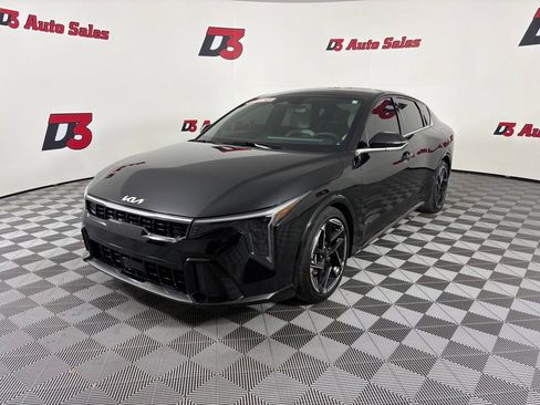 Used 2025 Kia K4 GT-Line w/ GT-Line Premium Package FWD image 2