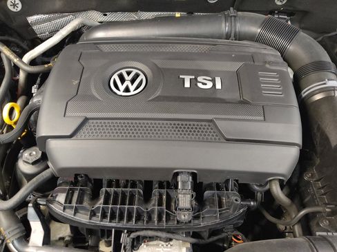 Used 2017 Volkswagen Jetta SEL FWD image 30